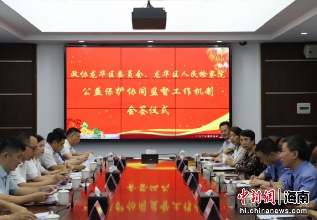 A^(q)f(xi)+z족汣of(xi)ͬO(jin)CA^(q)ίD